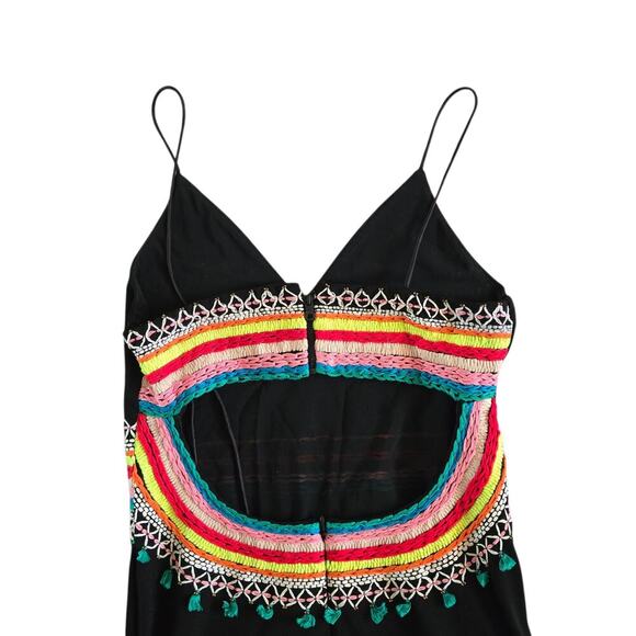 Alice + Olivia Loralee Embroidered Cutout Dress Size: 6 - Picture 5 of 7